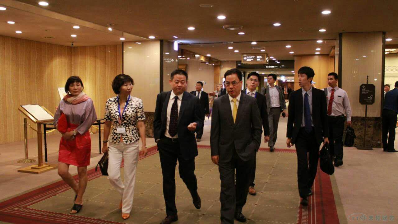 楊總隨中國新能源商會及漢能集團等新能源企業(yè)赴日考察成果豐碩 楊總隨中國新能源商會及漢能集團等新能源企業(yè)赴日考察成果豐碩